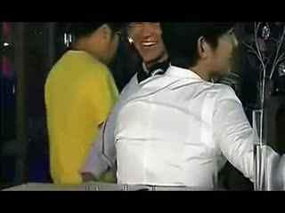 吻戏视频吻胸,吻戏中的禁忌诱惑